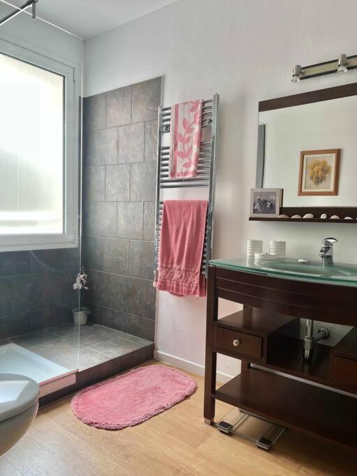 Moderno Y Amplio Apartamento En El Centro De Roses Eksteriør billede