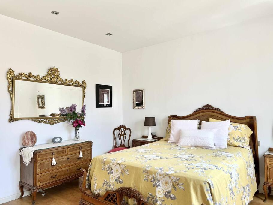 Moderno Y Amplio Apartamento En El Centro De Roses Eksteriør billede